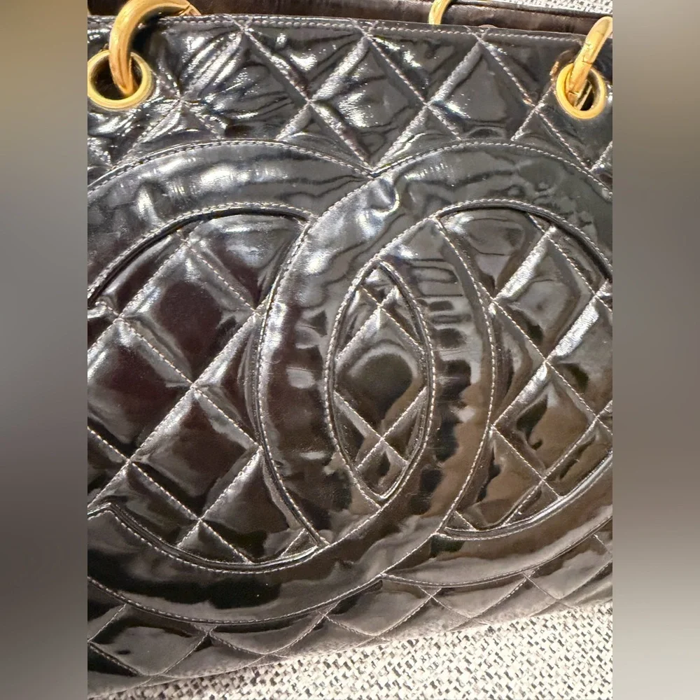 Chanel Timeless Grand Shopping Tote - Picture 5 of 16